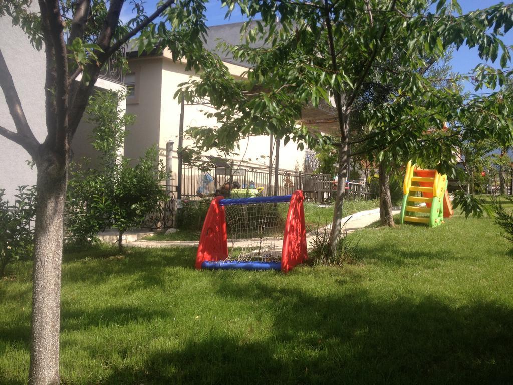 Apartments Svetlana อัตเจฮะห์ ภายนอก รูปภาพ