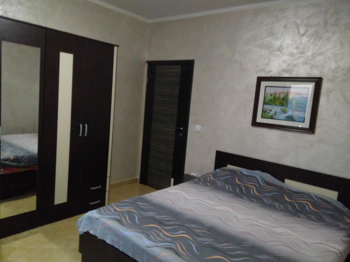 Apartments Svetlana อัตเจฮะห์ ภายนอก รูปภาพ